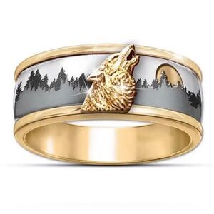 Gold and Silver Wolf Design Ring